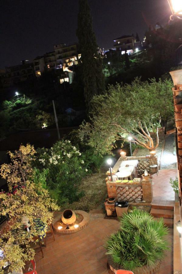 טאורמינה Villa Branco מראה חיצוני תמונה